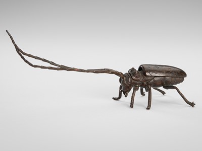 Lot 47 - AN ARTICULATED BRONZE OKIMONO OF A BEETLE