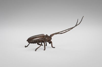 Lot 47 - AN ARTICULATED BRONZE OKIMONO OF A BEETLE