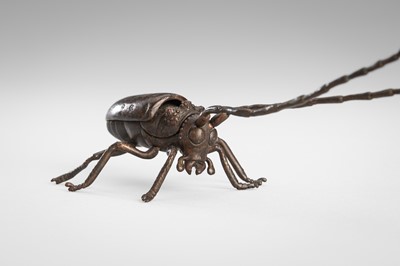 Lot 47 - AN ARTICULATED BRONZE OKIMONO OF A BEETLE