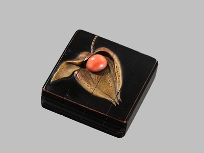 Lot 1426 - AN INLAID THREE-CASE LACQUER INRO WITH HOZUKI (WINTER CHERRIES)