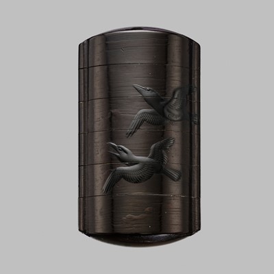 Lot 1436 - TOJU: A FINE FIVE-CASE YAMIMAKI LACQUER INRO WITH CROWS