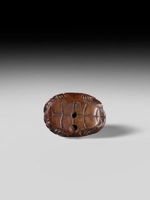 MINKO: A RARE WOOD NETSUKE OF A TURTLE WITH SIX YOUNG
