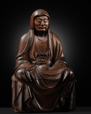 Lot 80 - A WOOD FIGURE OF DARUMA, MUROMACHI PERIOD