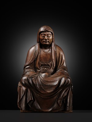 Lot 80 - A WOOD FIGURE OF DARUMA, MUROMACHI PERIOD