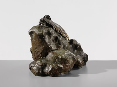 Lot 38 - NOGAMI RYUKI: A SUPERB BRONZE OKIMONO OF A MINOGAME AND YOUNG