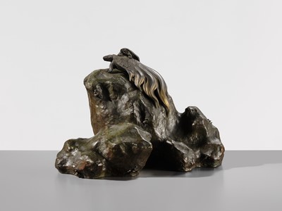 Lot 38 - NOGAMI RYUKI: A SUPERB BRONZE OKIMONO OF A MINOGAME AND YOUNG