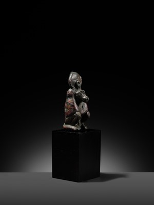 Lot 5 - A RARE BRONZE FIGURE OF A BABOON, LATE DYNASTIC PERIOD, DYNASTY XXVI