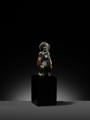 Lot 5 - A RARE BRONZE FIGURE OF A BABOON, LATE DYNASTIC PERIOD, DYNASTY XXVI