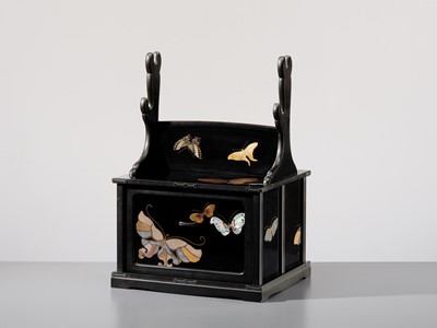Lot 136 - UMEZAWA RYUSHIN: A SUPERB INLAID AND LACQUERED ‘BUTTERFLIES’ KATANA KAKE (SWORD STAND)