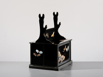 Lot 136 - UMEZAWA RYUSHIN: A SUPERB INLAID AND LACQUERED ‘BUTTERFLIES’ KATANA KAKE (SWORD STAND)