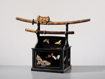 Lot 136 - UMEZAWA RYUSHIN: A SUPERB INLAID AND LACQUERED ‘BUTTERFLIES’ KATANA KAKE (SWORD STAND)