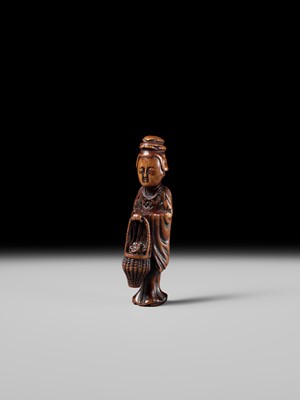 Lot 97 - A FINE AND EARLY WOOD NETSUKE OF SEIOBO