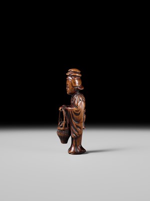 Lot 97 - A FINE AND EARLY WOOD NETSUKE OF SEIOBO