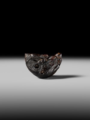 Lot 157 - A RARE UMIMATSU NETSUKE OF A GOAT