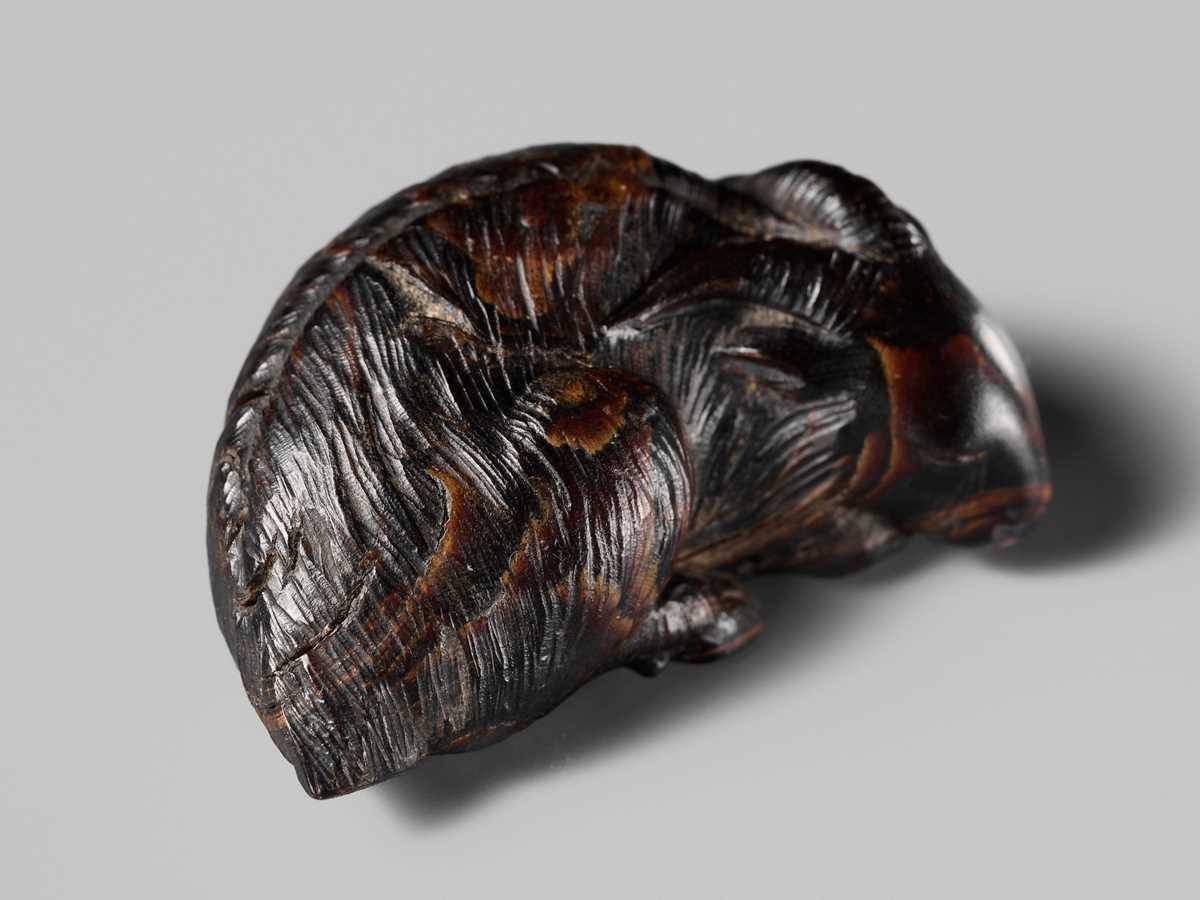 Lot 157 - A RARE UMIMATSU NETSUKE OF A GOAT