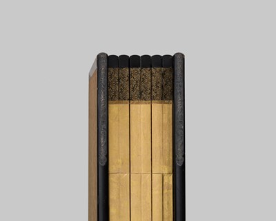 Lot 309 - SAKAI HOITSU: A SUPERB RIMPA SCHOOL EIGHT-PANEL BYOBU (FOLDING SCREEN) DEPICTING A FLOCK OF MANAZURU CRANES