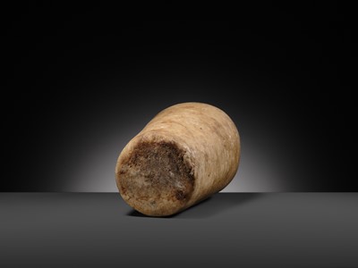 Lot 31 - AN ALABASTER ‘IMSETY’ CANOPIC JAR AND LID, LATE PERIOD