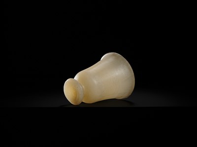 Lot 30 - AN ALABASTER GOBLET, NEW KINGDOM, XVIII DYNASTY