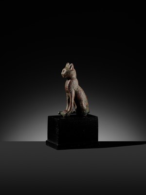 Lot 36 - A FINE BRONZE STATUE OF A CAT, BASTET, LATE PERIOD