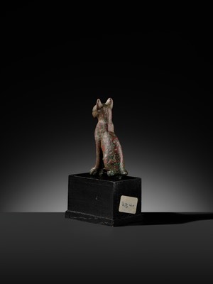 Lot 36 - A FINE BRONZE STATUE OF A CAT, BASTET, LATE PERIOD