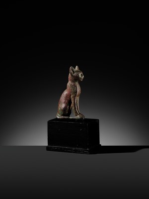 Lot 36 - A FINE BRONZE STATUE OF A CAT, BASTET, LATE PERIOD