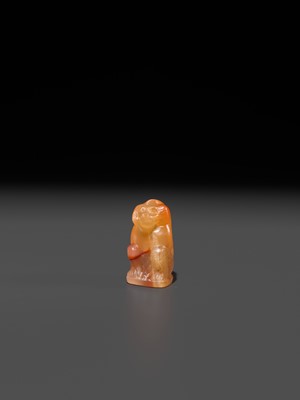 Lot 40 - A CARNELIAN ‘BABOON’ AMULET, THOTH, LATE PERIOD TO PTOLEMAIC ERA