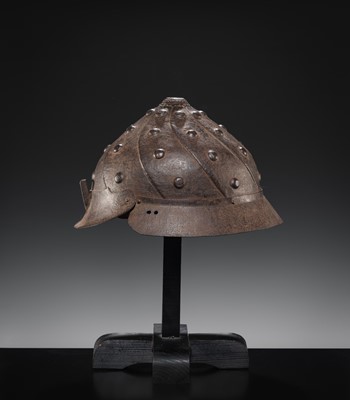 Lot 99 - A RARE IRON AWABI-NARI UCHIDASHI KAWARI KABUTO