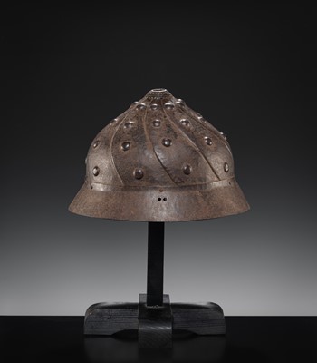 Lot 99 - A RARE IRON AWABI-NARI UCHIDASHI KAWARI KABUTO