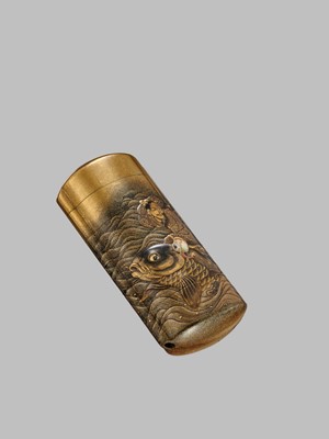 Lot 263 - A FINE FIVE-CASE LACQUER INRO DEPICTING KINKO SENNIN RIDING HIS CARP