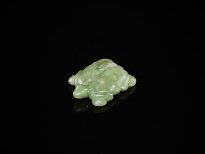 Lot 408 - A PALE GREEN JADE TURTLE, NEOLITHIC PERIOD, HONGSHAN CULTURE