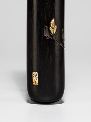 KAITO: A FINE GOLD-INLAID EBONY WOOD KISERUZUTSU (PIPE CASE) WITH MAGNOLIA