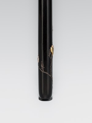 KAITO: A FINE GOLD-INLAID EBONY WOOD KISERUZUTSU (PIPE CASE) WITH MAGNOLIA