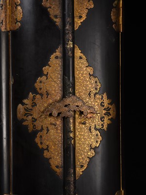AN IMPRESSIVE LARGE GILT-LACQUERED ZUSHI (PORTABLE BUDDHIST SHRINE) OF AMIDA, EDO PERIOD