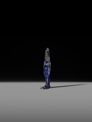 Lot 59 - A RARE LAPIS LAZULI FIGURE OF ISIS, LATE PERIOD, 664-332 BC