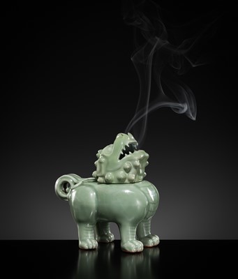 Lot 508 - A RARE LONGQUAN CELADON ‘LUDUAN’ CENSER AND COVER, LATE MING DYNASTY