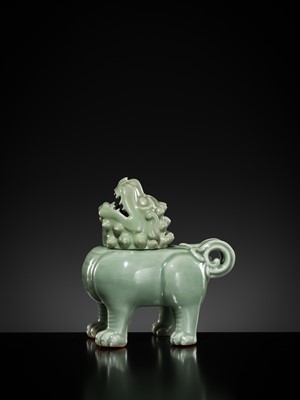 Lot 508 - A RARE LONGQUAN CELADON ‘LUDUAN’ CENSER AND COVER, LATE MING DYNASTY