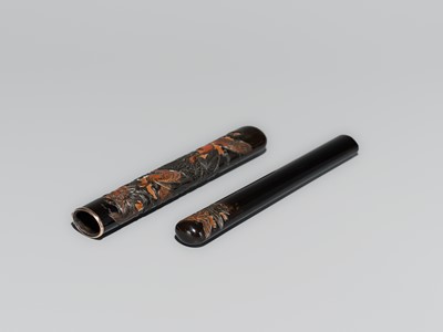 HOGYOKU: A FINE TSUIKOKU LACQUER KISERUZUTSU (PIPE CASE) WITH CRANES