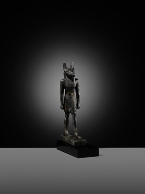 Lot 4 - A FINE AND RARE GILT-BRONZE FIGURE OF ANUBIS, LATE PERIOD