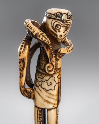 Lot 1460 - OICHI: A FINE ANTLER KISERUZUTSU OF AN OCTOPUS