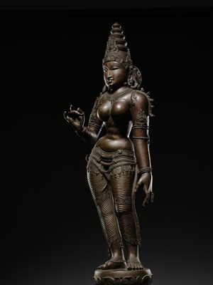 Lot 212 - A LARGE (152 CM) AND MASSIVE BRONZE TEMPLE FIGURE OF PARVATI, SOUTH INDIA, 19TH-FIRST HALF OF 20TH CENTURY
