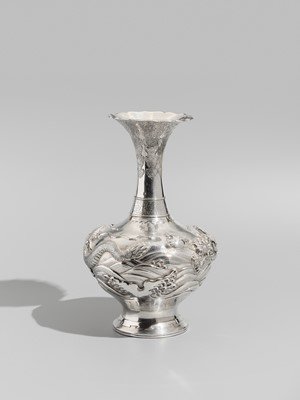 Lot 28 - MITSUHISA: A SILVER ‘DRAGON’ VASE