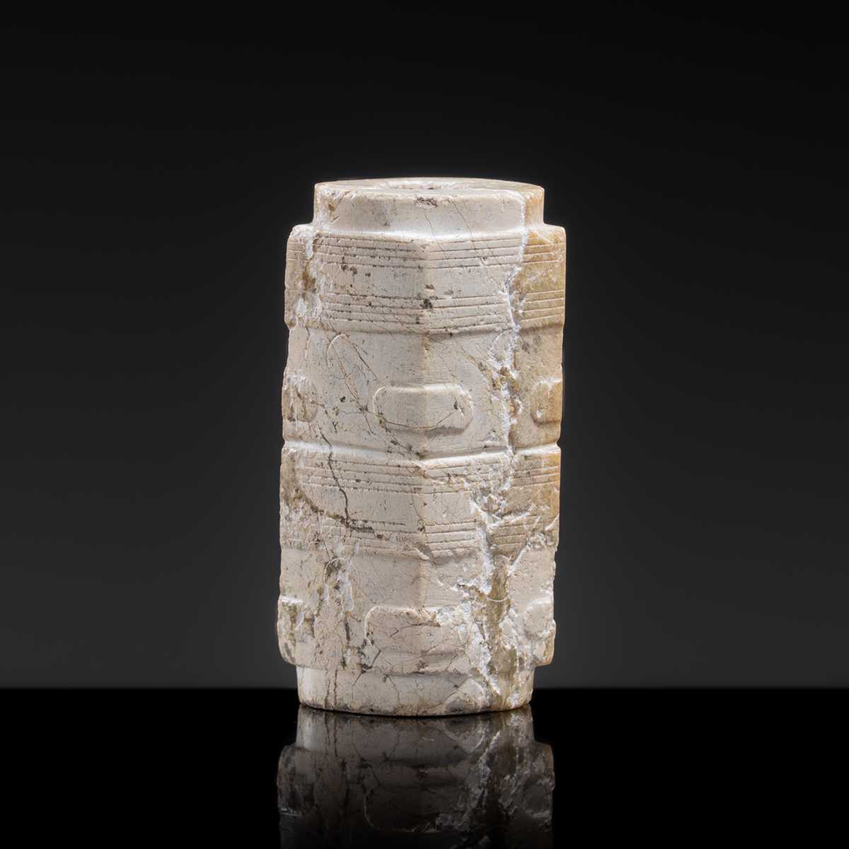 Lot 18 - A CONG SHAPE JADE BEAD, LIANGZHU CULTURE, 3400–2250 BC