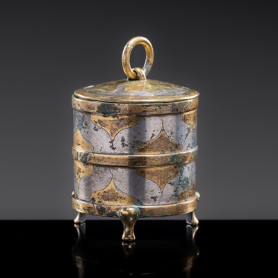 Lot 3 - A GILDED AND SILVERED BRONZE BOX AND COVER, LIAN, HAN DYNASTY
