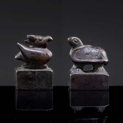 Lot 6 - TWO FIGURATIVE BRONZE SEALS, WESTERN HAN TO WESTERN JIN DYNASTY