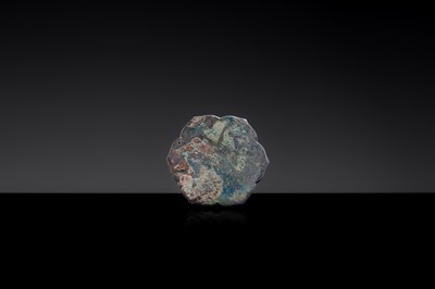 A GILT METAL-SHEET INLAID SILVER ‘SLEEVE’ MIRROR WITH A SQUIRREL, TANG DYNASTY