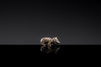 Lot 17 - A BRONZE MINIATURE FIGURE OF A WILD BEAST, SONG TO MING DYNASTY