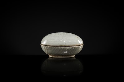 Lot 53 - A PORCELAIN ‘LOTUS’ BOX AND COVER, LIAO OR SONG DYNASTY