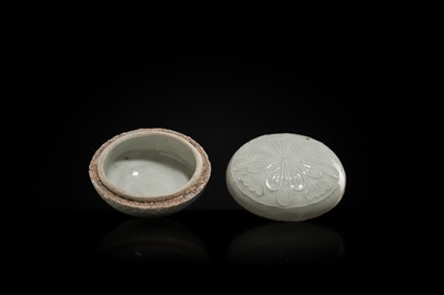 Lot 53 - A PORCELAIN ‘LOTUS’ BOX AND COVER, LIAO OR SONG DYNASTY