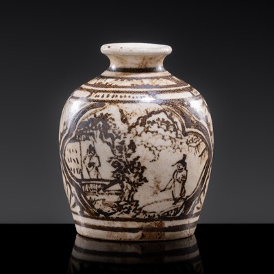 A SMALL CIZHOU SLIP PAINTED ‘CIVIL SERVANT’ JARLET, JIN-YUAN DYNASTY