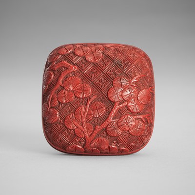 Lot 1752 - YOZEI: A FINE SQUARE TSUISHU LACQUER HAKO (BOX) NETSUKE WITH PINE BRANCHES